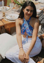 Load image into Gallery viewer, Beautiful customer @andrearitaxo wearing our top at a picnic.